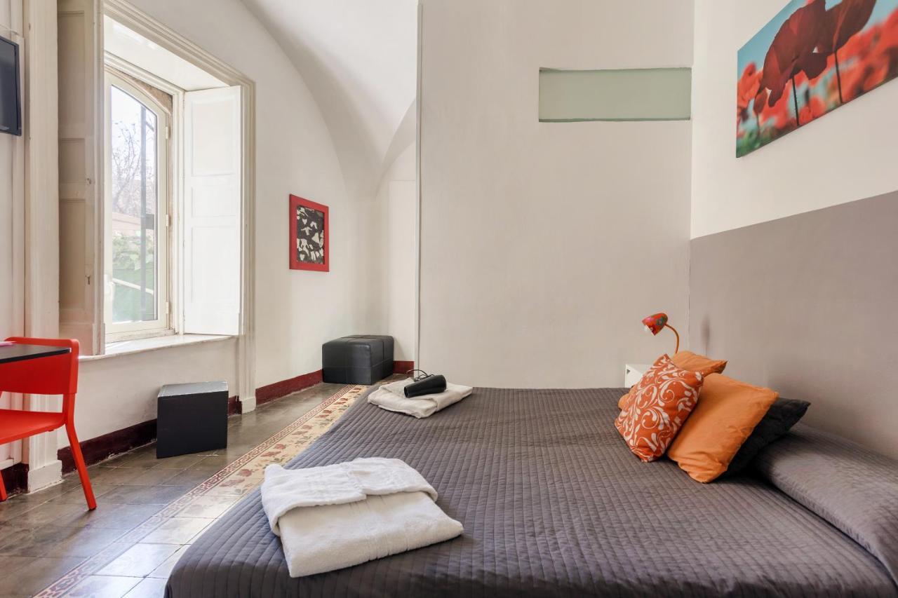 Da Gianni E Lucia Rooms With Bathroom In The City Center CTA Exterior foto