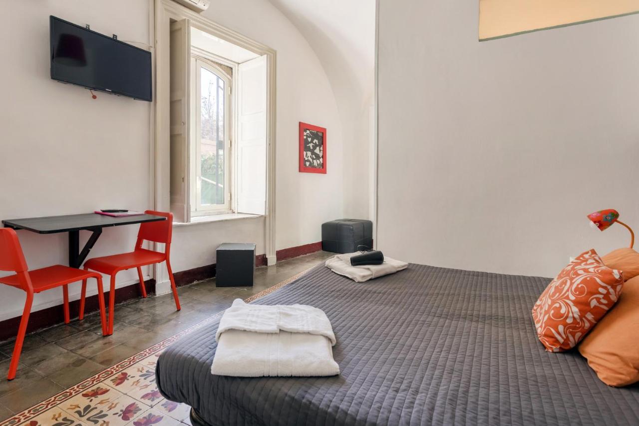 Da Gianni E Lucia Rooms With Bathroom In The City Center CTA Exterior foto