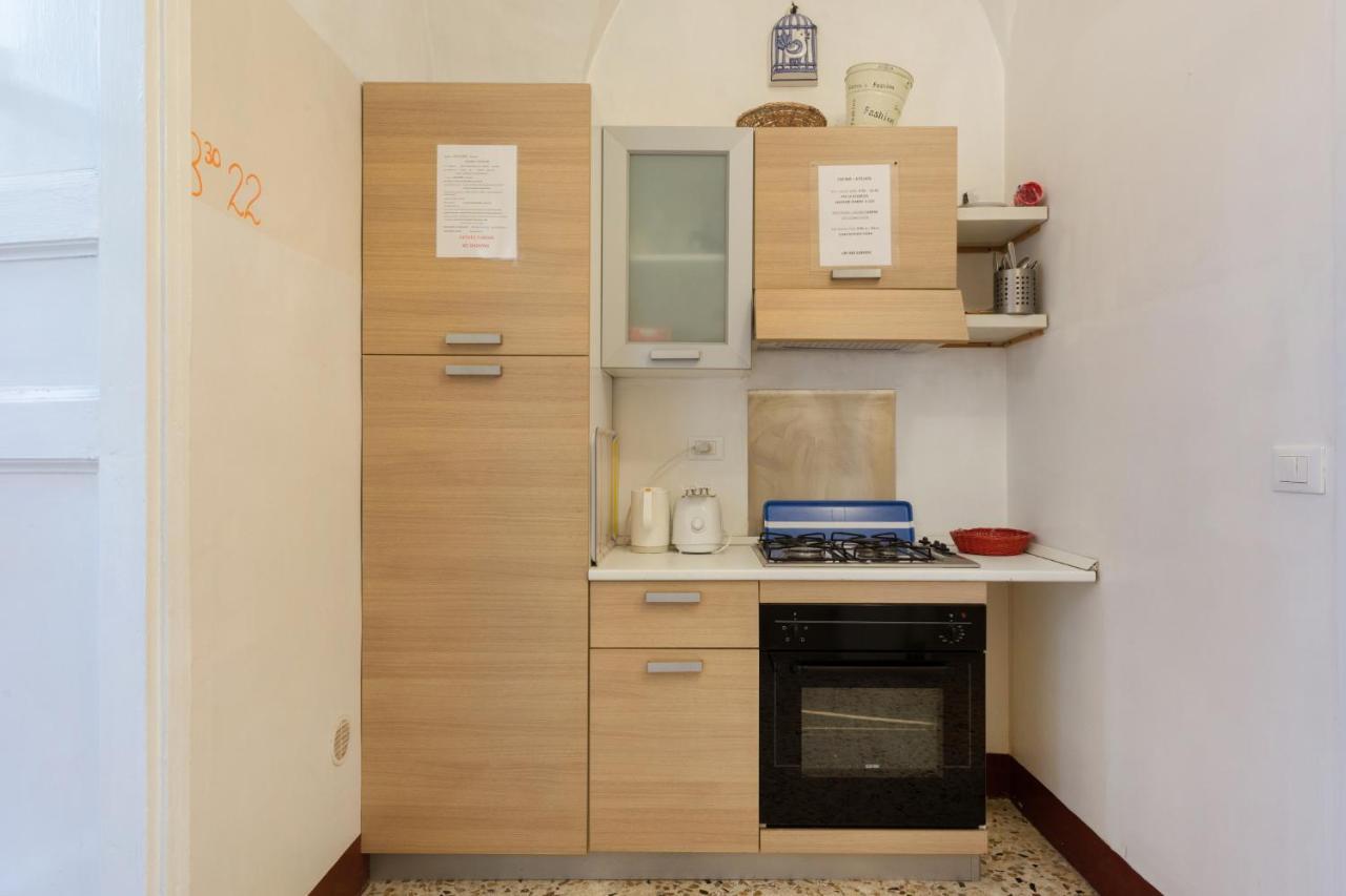Da Gianni E Lucia Rooms With Bathroom In The City Center CTA Exterior foto